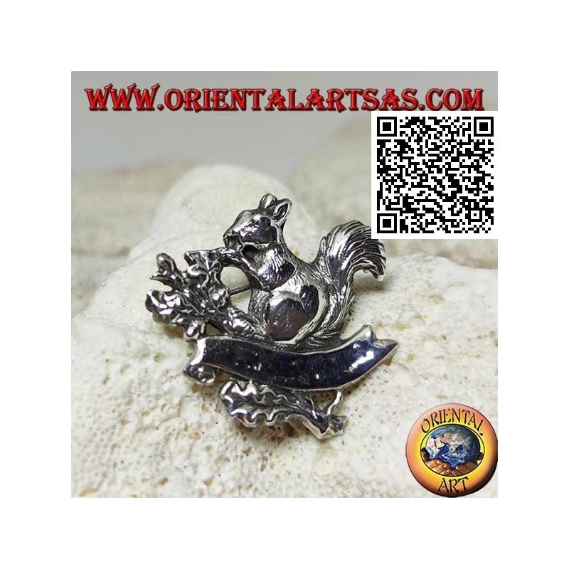 Silver brooch, the squirrel that feeds on acorns