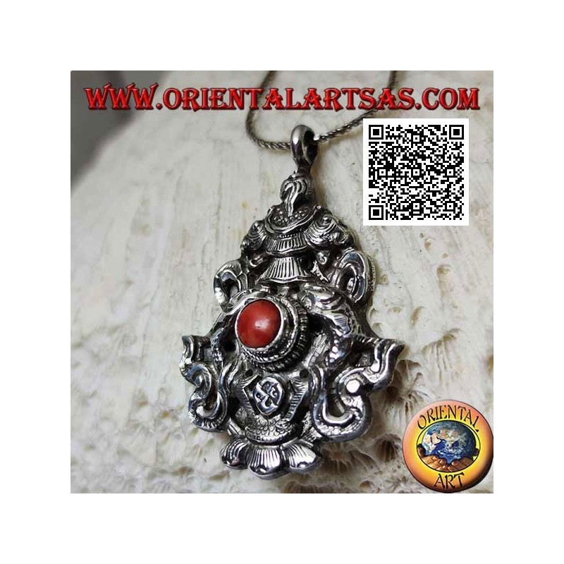 Ciondolo in argento Aṣṭamaṃgala "gli otto simboli del buon auspicio" con corallo (grande)