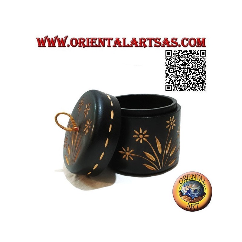 Cylindrical jar box with hand-carved floral decorations in mahogany wood