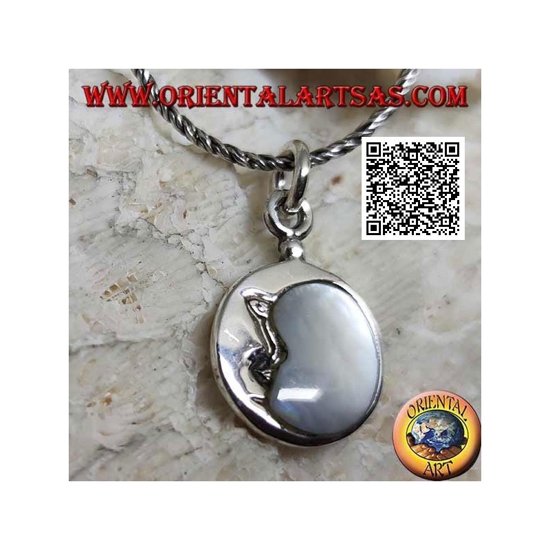 Pendentif rond en argent avec croissant de lune embrassé en nacre