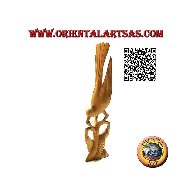 Sculpture of a pheasant on a branch with its young in 22 cm hibiscus wood