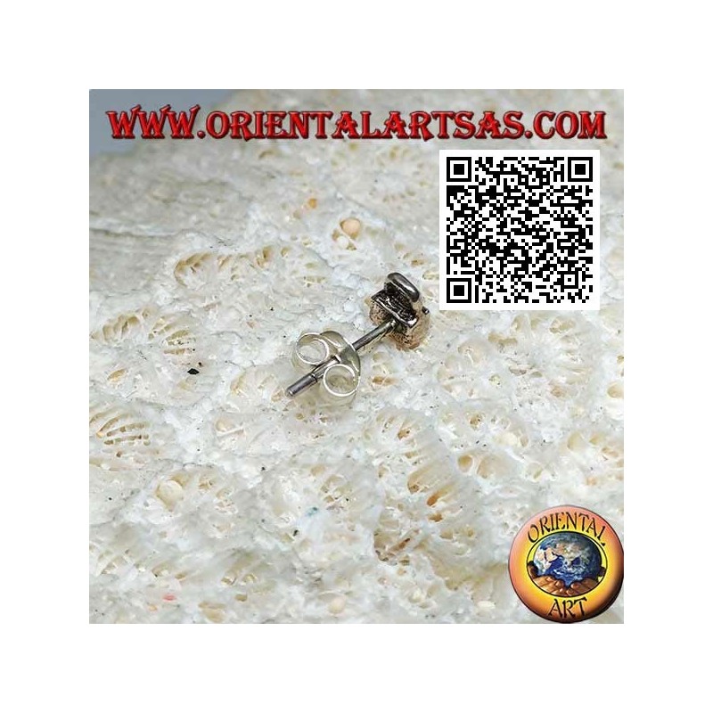 Mini orecchino in argento, il lucchetto chiuso