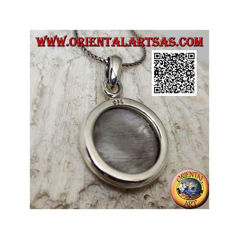Ciondolo in argento con madreperla tonda cabochon contornata da bordo liscio