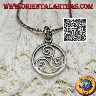 Pendentif en argent en forme de triskèle / triskell dans le cercle cosmique de 15 mm