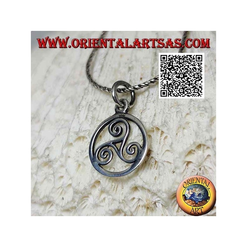 Pendentif en argent en forme de triskèle / triskell dans le cercle cosmique de 15 mm