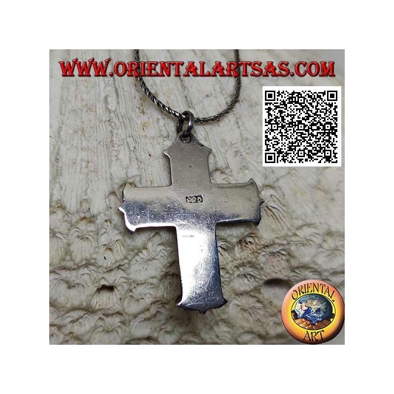 Pendentif croix latine en argent avec améthyste ronde centrale et décor en forme de S de spirales