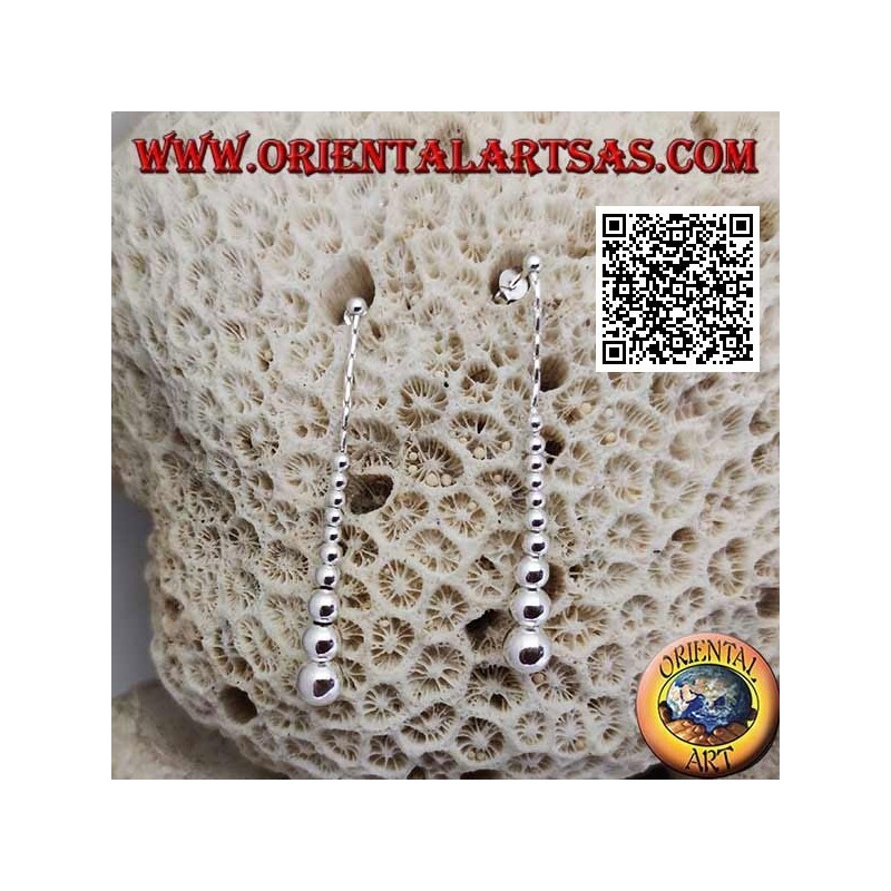 Orecchini in argento da lobo con fila di palline crescenti lisce pendenti