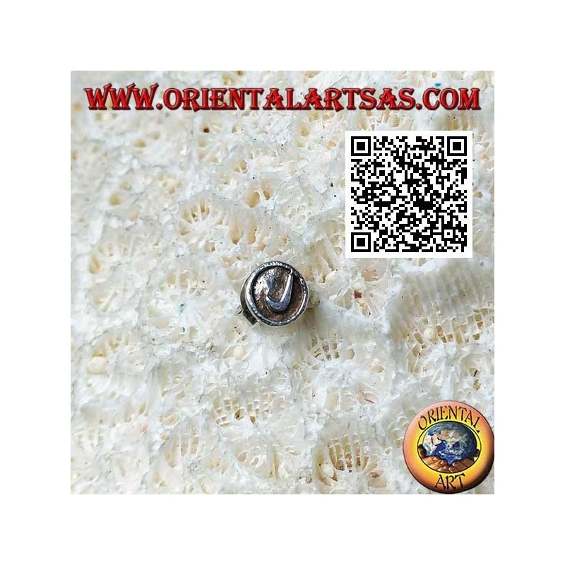 Pendiente pequeño de plata, símbolo deportivo "Nike"