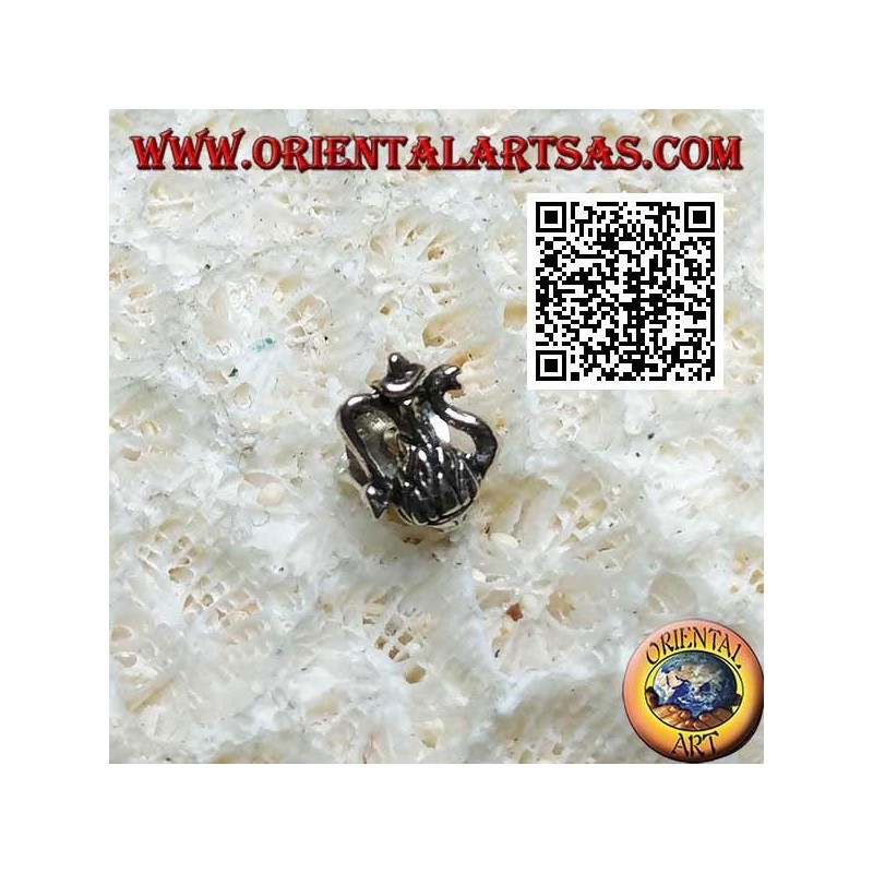 Mini boucle d'oreille en argent, la cruche sculptée