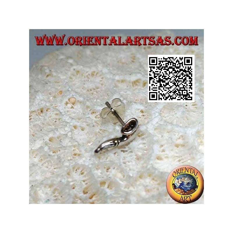 Mini silver earring, the pipe