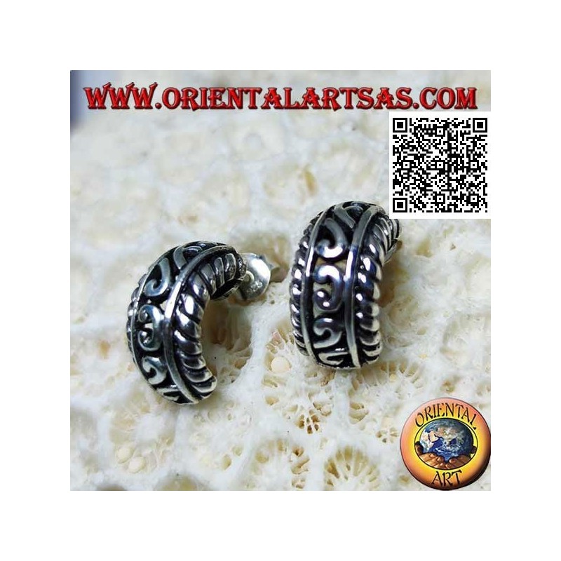 Semicircle silver earrings with openwork decoration and butterfly clasp