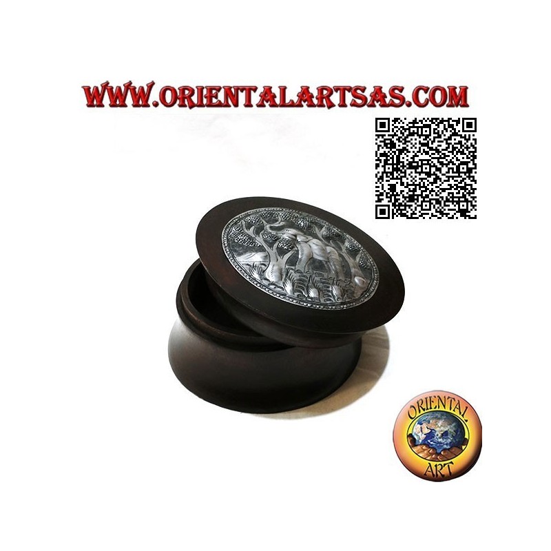 Scatola cilindrica convessa in legno di mogano con placca di alpacca o argentone di un elefante nella foresta