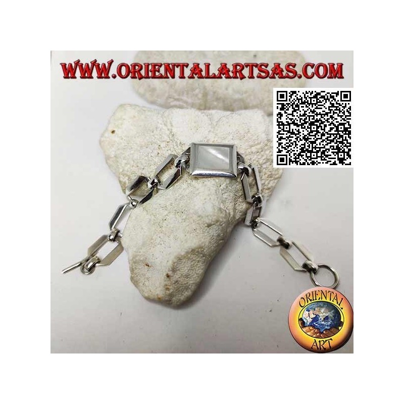 Bracciale in argento a catena ad anelli squadrati con madreperla rettangolare a filo bordo liscio