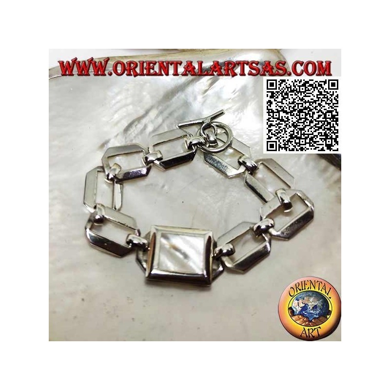 Silver chain bracelet with squared rings with rectangular mother of pearl with smooth edge