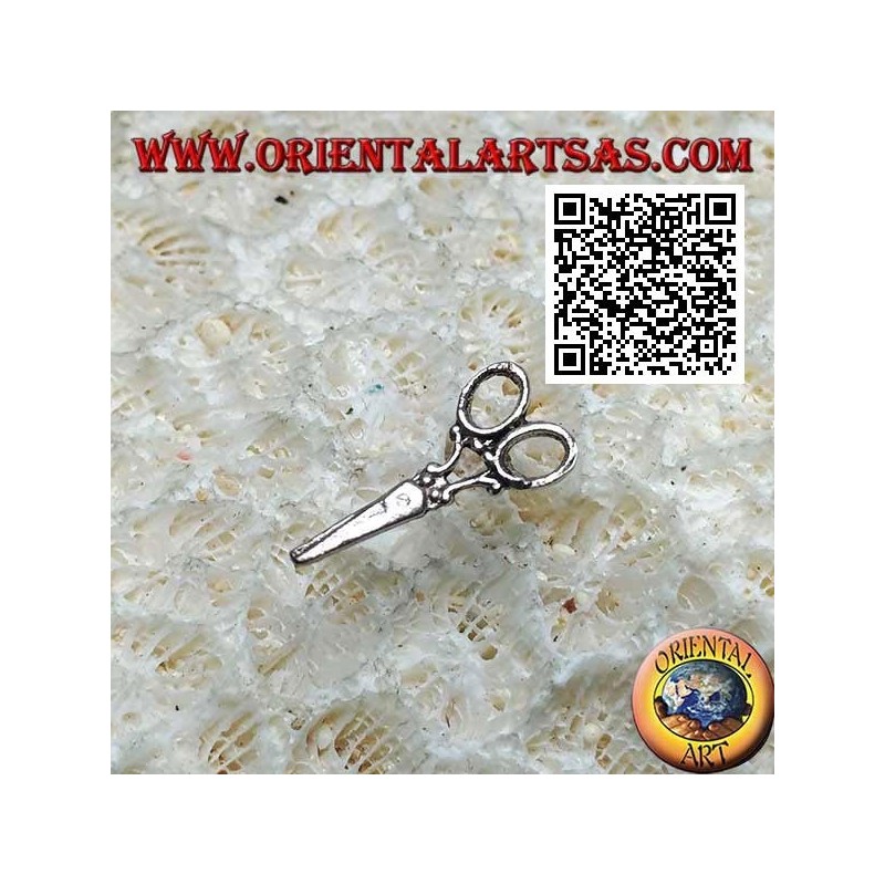 Boucle d'oreille mini en argent, ciseaux fermés