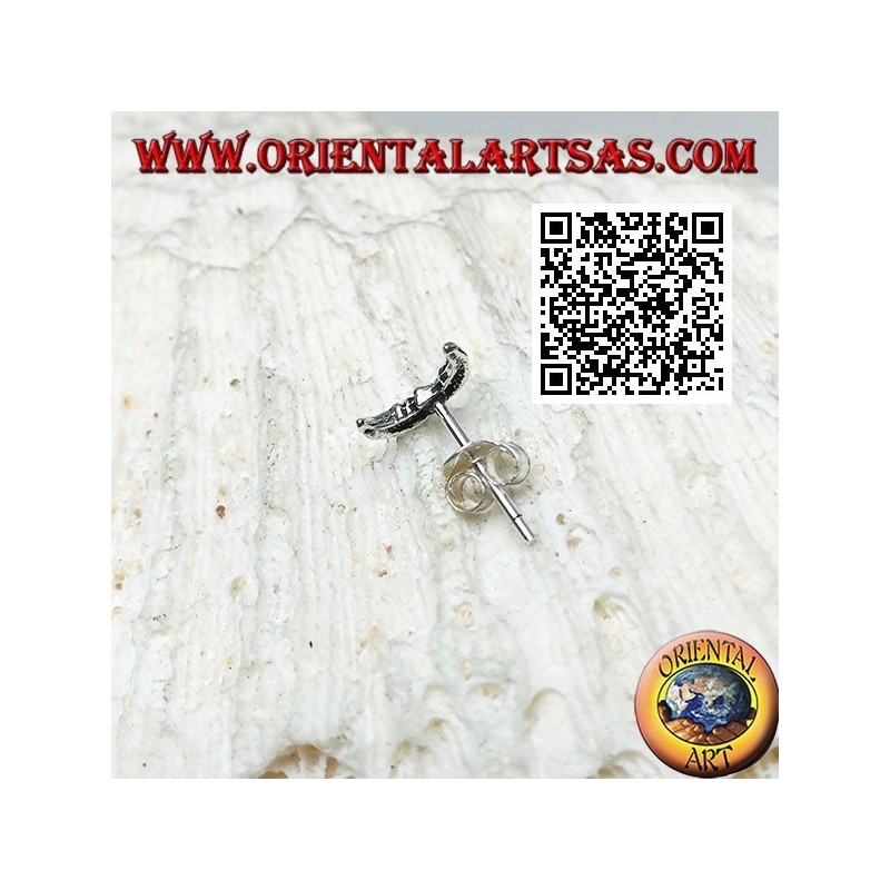 Mini pendiente de plata, la media luna