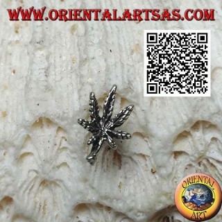 Mini silver earring, the carved marijuana leaf