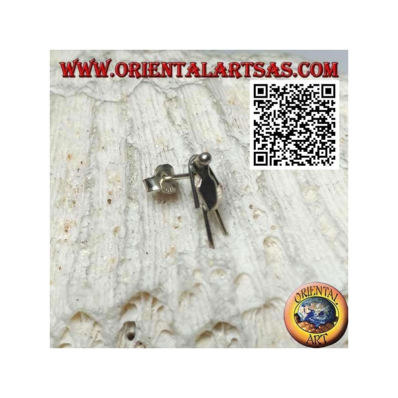 Mini silver earring, the mannequin