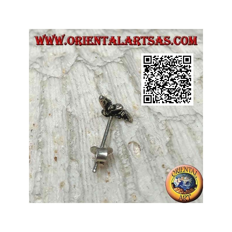 Mini silver earring, the hornet