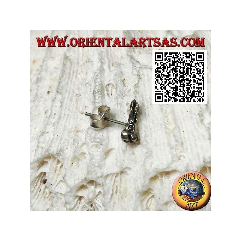 Mini pendiente de plata, la cara del conejo (conejo Roger)