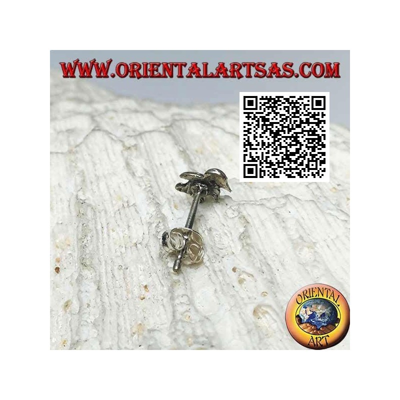 Mini silver earring, the penguin