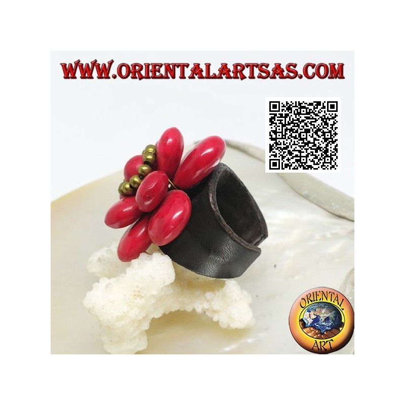 Adjustable double-grain leather ring overlaid with coral paste and golden brass balls