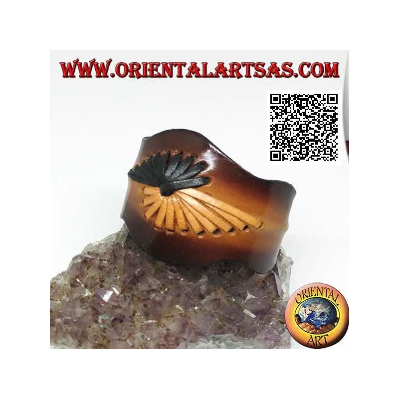 Verstellbares starres Armband mit zweifarbig geprägtem Leder