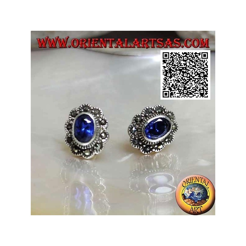 Orecchini in argento da lobo con zaffiro di sintesi ovale con cornice a nuvoletta di marcassite