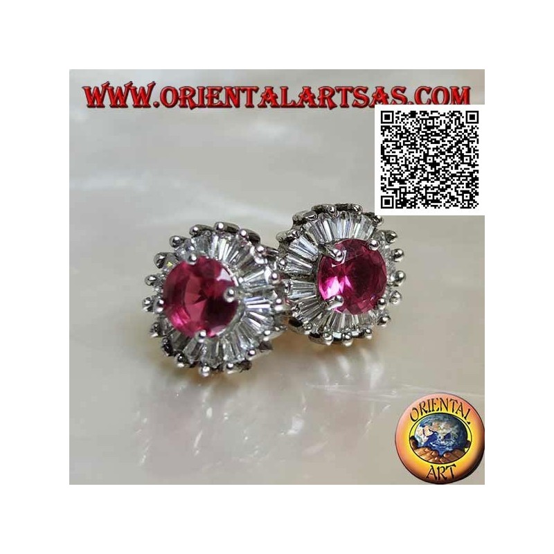 Boucles d'oreilles lobe en argent avec rubis synthétiques ronds sertis de zircons blancs coupés baguette