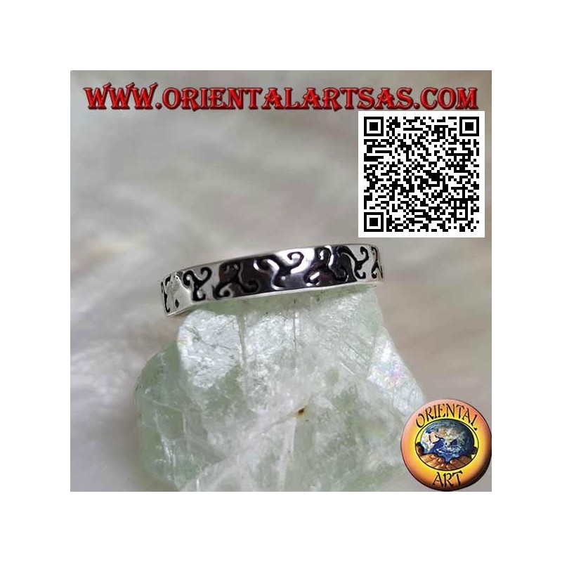 Bague en argent avec triskell gravé triskell
