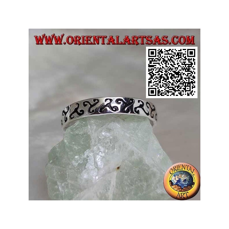 Silberring mit graviertem Triskell-Triskell