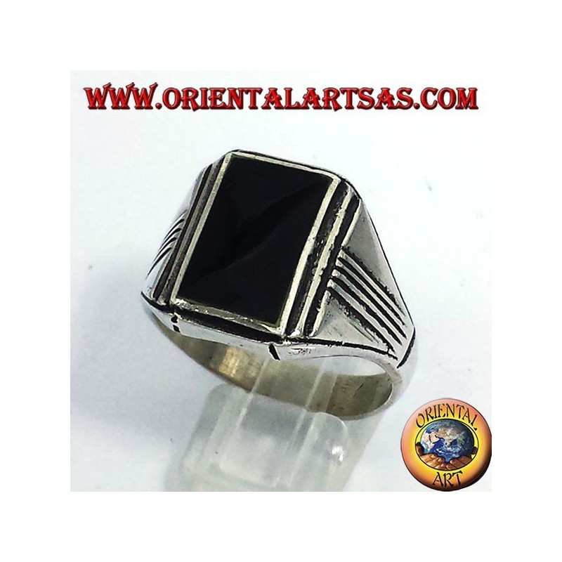 anello in argento con onice rettangolare