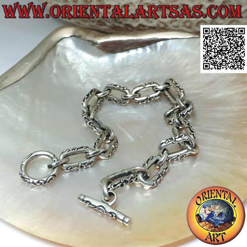 Pulsera de cadena de plata con anillos ovalados con adornos en relieve de 22,5 cm x 9 mm