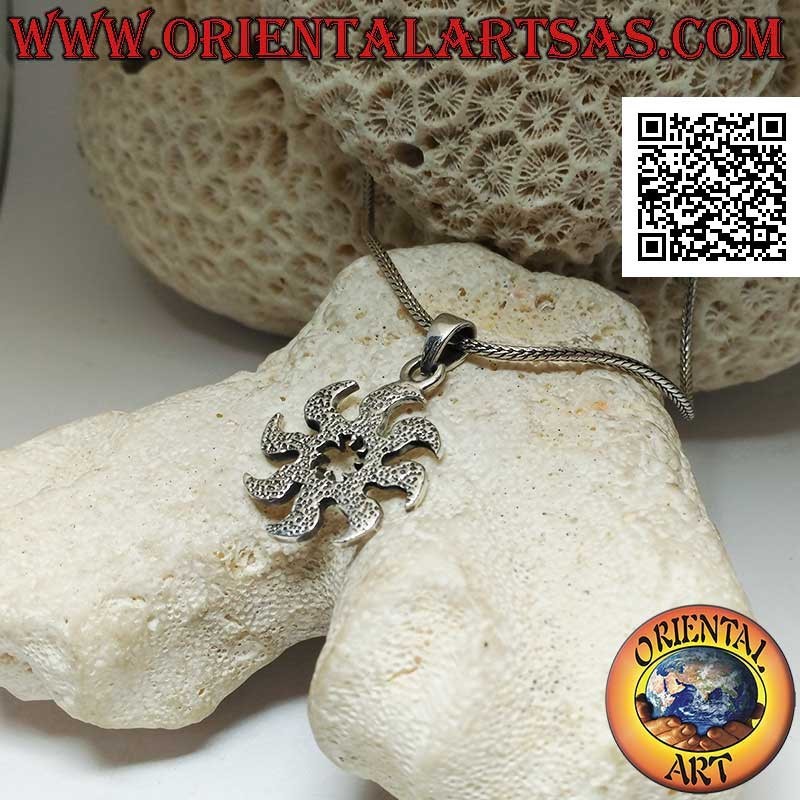 Silver pendant, smooth multi-blade shuriken