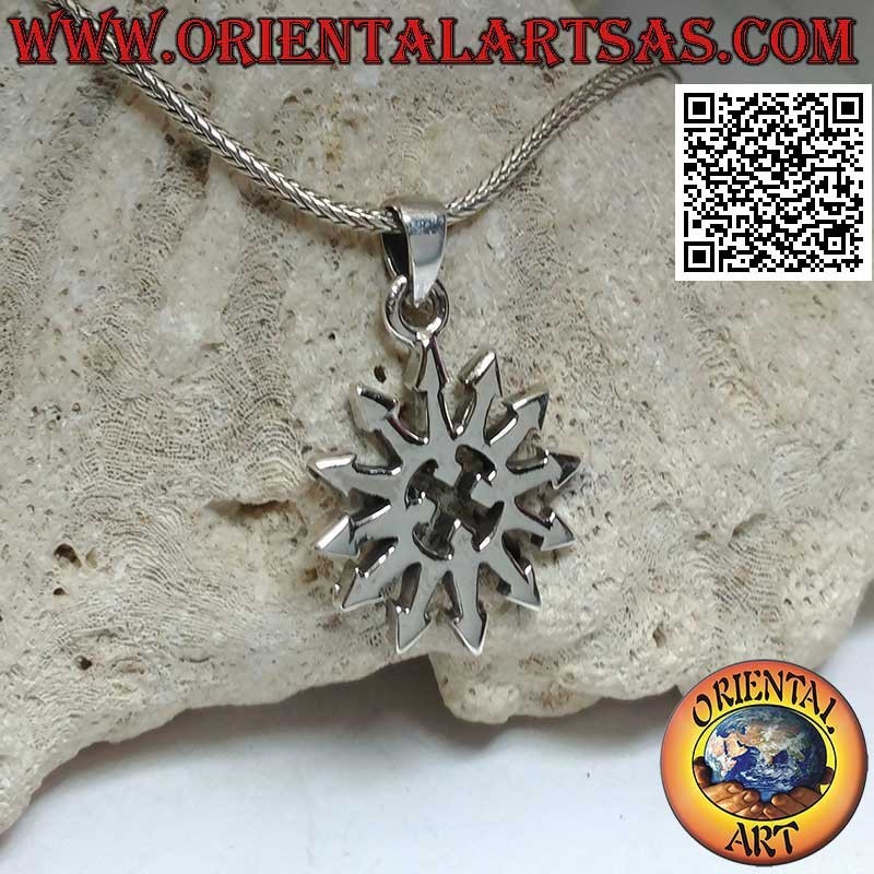 Pendentif en argent, flèches multidirectionnelles en cercle (rose des vents des flèches)