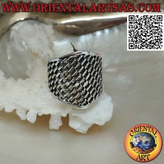 Ring in Silber mit breitbandigem, durchbrochenem Netz