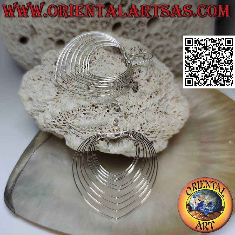 Pendientes de plata con colgantes paralelos en forma de corazón