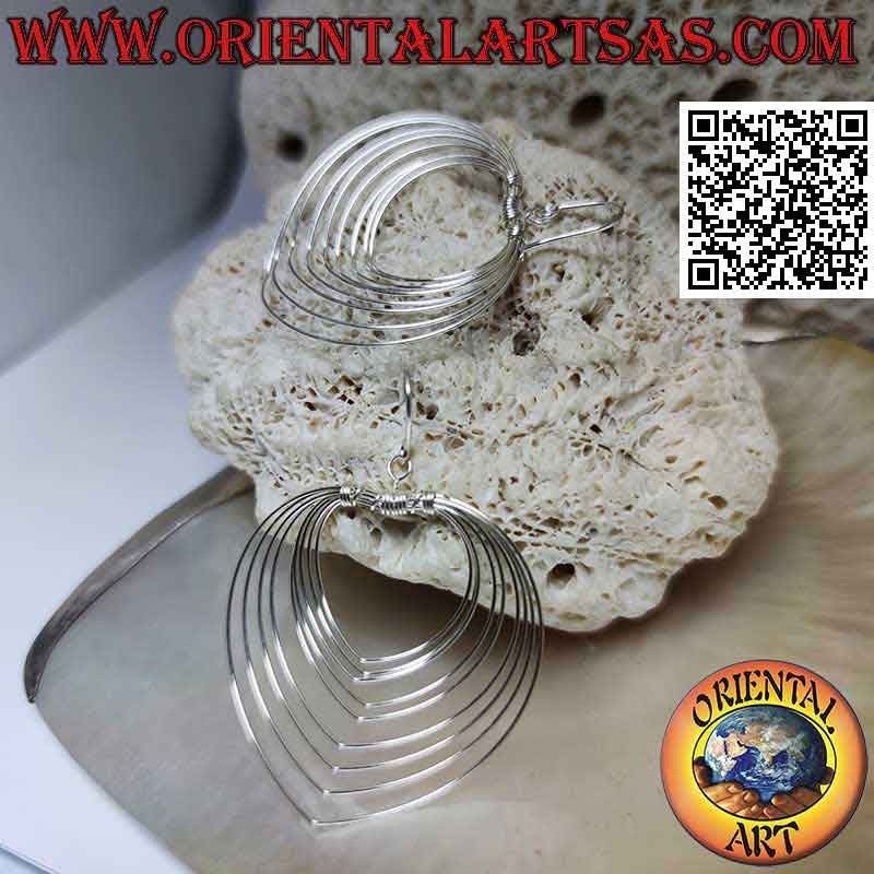 Pendientes de plata con colgantes paralelos en forma de corazón