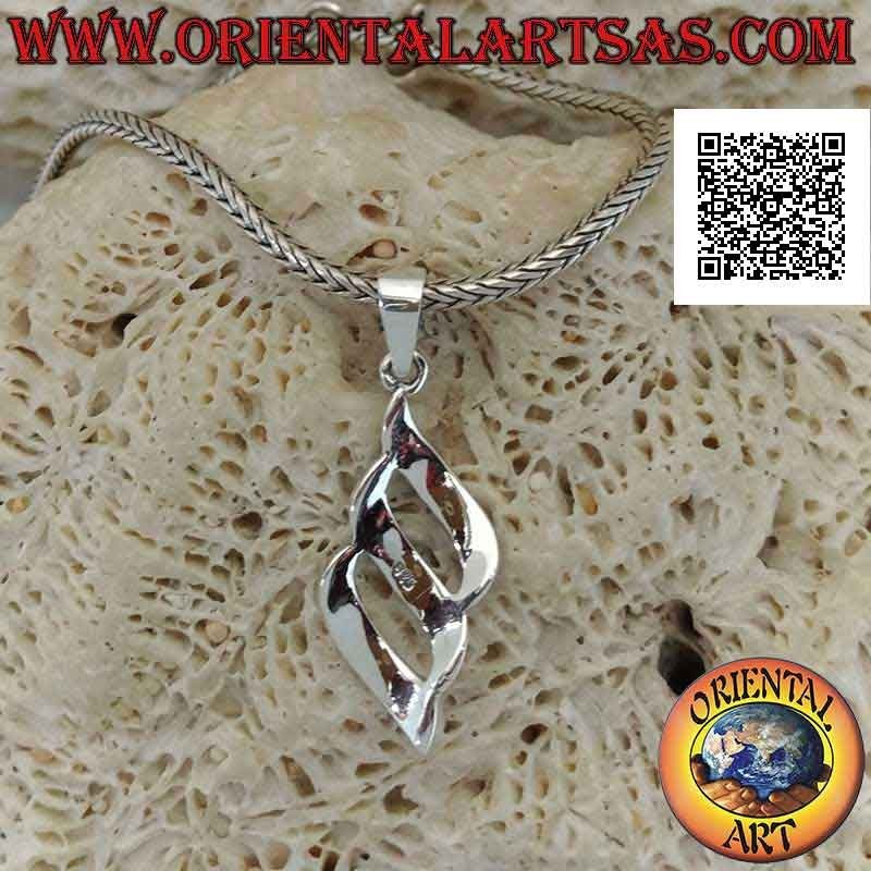 Pendentif en argent avec trois lignes obliques parallèles de marcassite légèrement arrondie