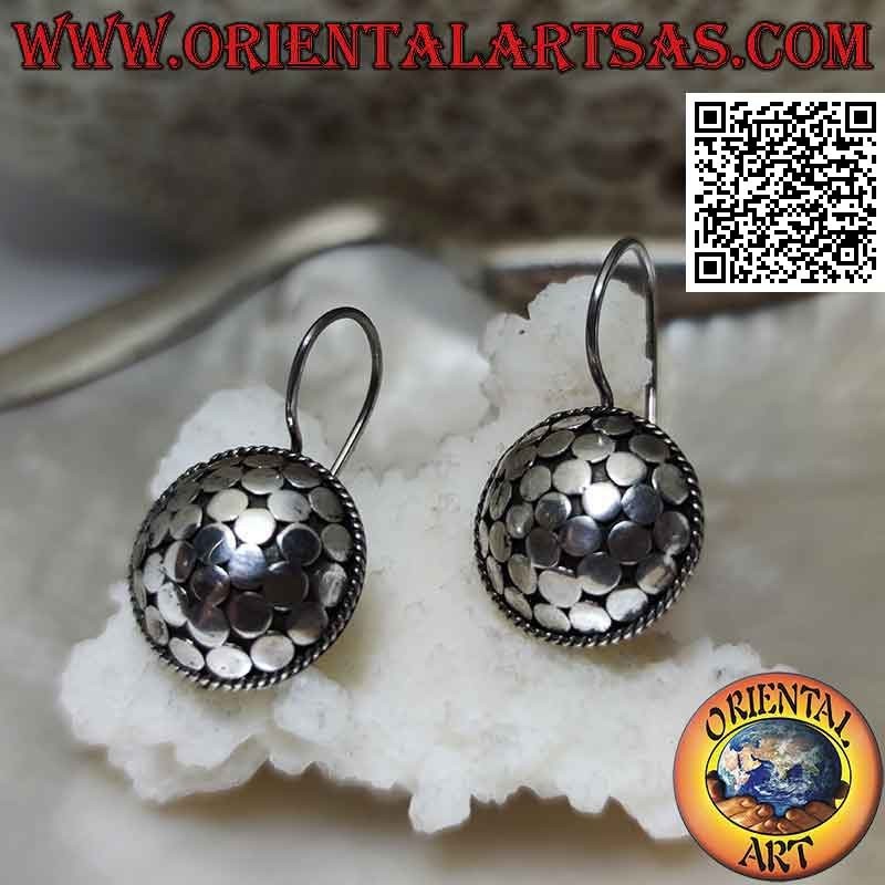 Pendientes colgantes de plata con escudo convexo con círculos lisos