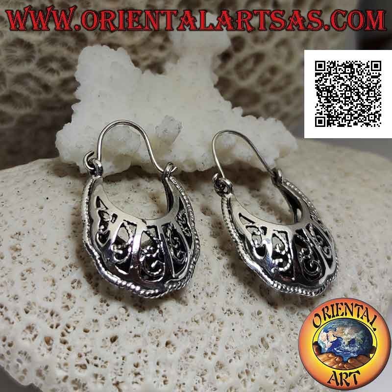 Silver "handbag" style hoop earrings with perforated ethnic decorations
