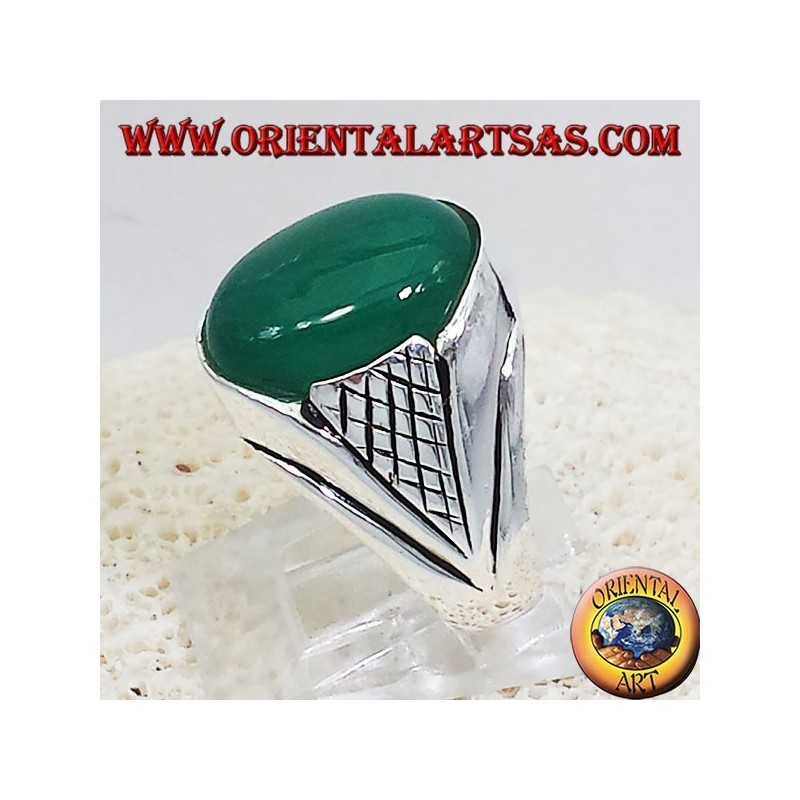 anillo de plata con cabujón de ágata verde ovalada