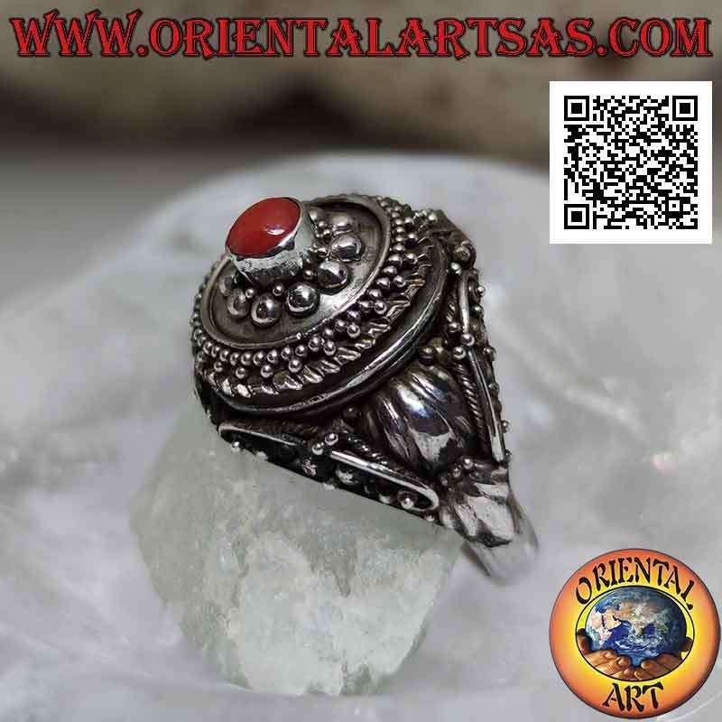 Bague poison en argent avec corail rond
