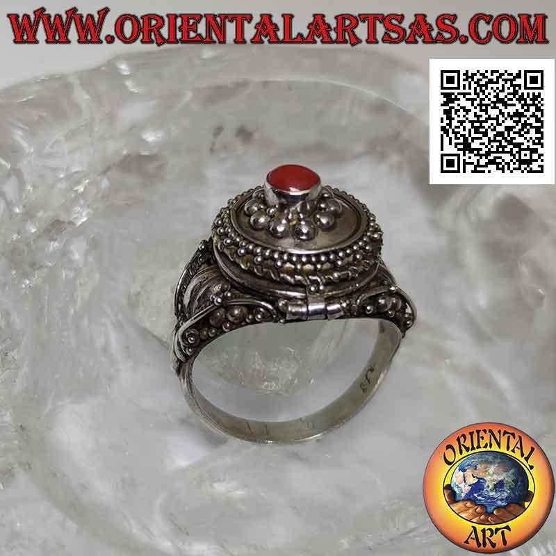 Bague poison en argent avec corail rond