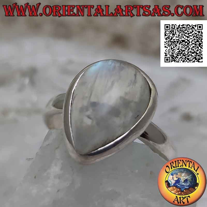 Silberring mit Cabochon Drop Regenbogen Mondstein auf einer einfachen und glatten Einstellung