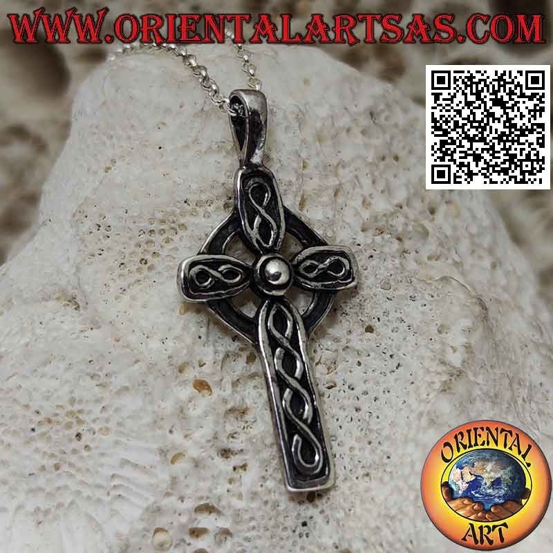 Ciondolo in argento, croce celtica con simbolo dell'infinito in bassorilievo