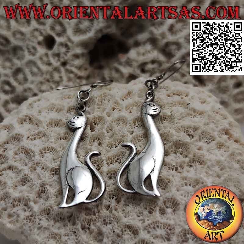 Orecchini in argento con gatto liscio seduto di profilo pendente