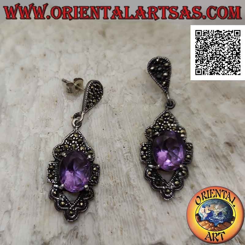 Boucles d'oreilles en argent avec améthyste ovale naturelle sur serti losange perforé serti de marcassite