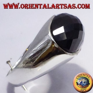anello in argento con onice sfaccettata