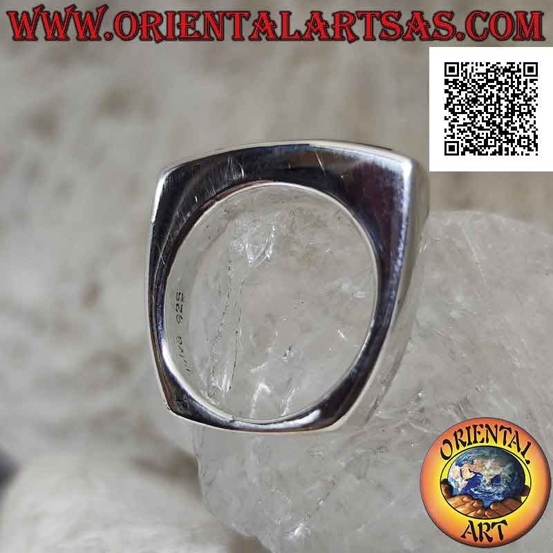 Anello in argento liscio con onice rettangolare orizzontale stretta e lunga su montatura squadrata